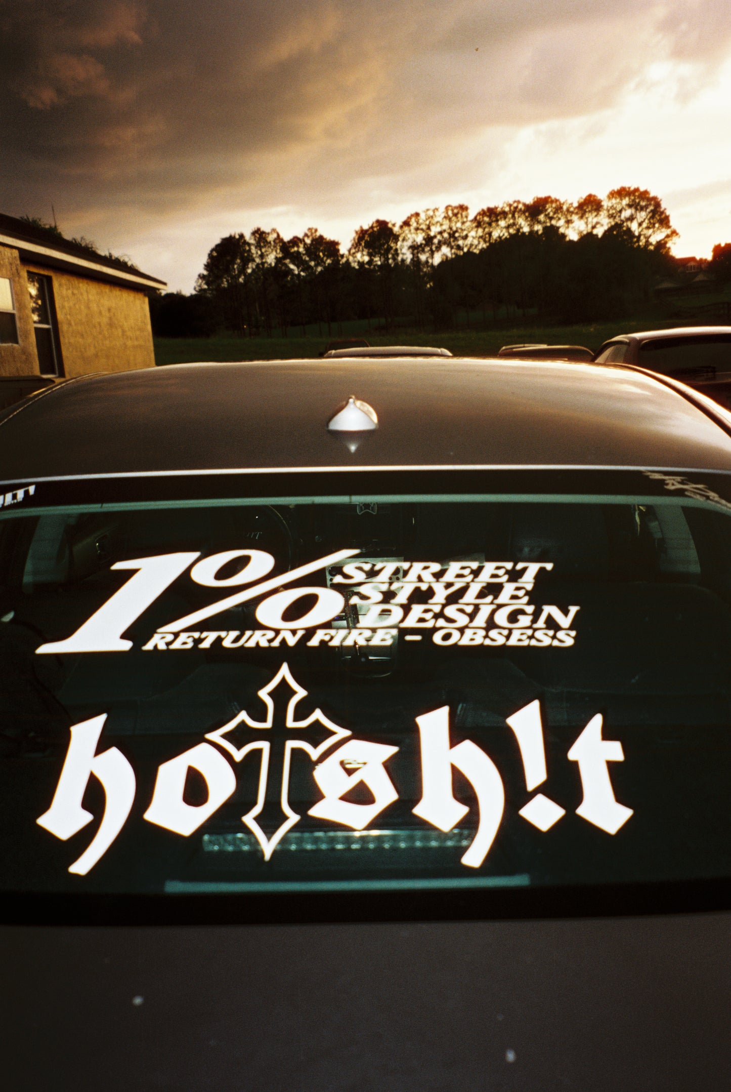 HOTSHIT CROSS